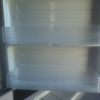 配達OK【エコプラス小倉南店】シャープ 冷蔵庫 SJ‐23T‐S 2011年 228L 中古品