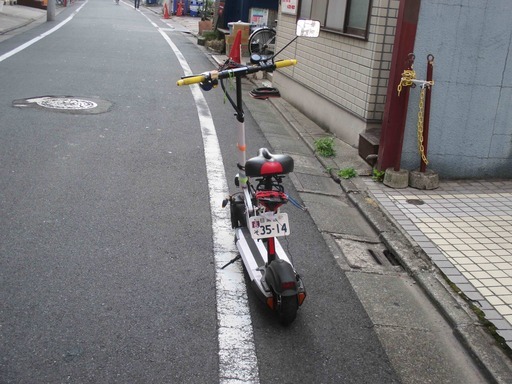 中国製電動バイク 公道も一応走行しています