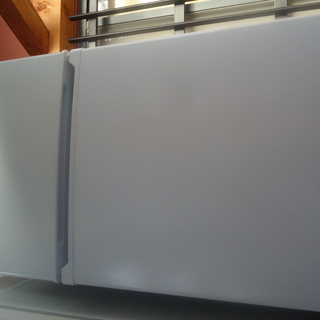 配達OK【エコプラス小倉南店】アイリス 冷蔵庫 IRR-AO9TW 17年 90L 中古品 850×480×510 白 配達OK【エコプラス小倉南店】アイリス 冷蔵庫 IRR-AO9TW 17年 90L