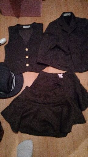 津田山幼稚園の制服セット