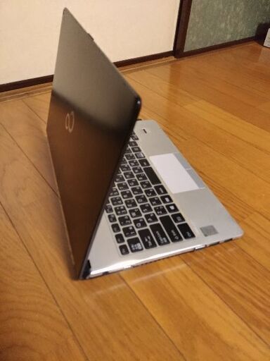 ノートパソコン LIFEBOOK S935/K (Corei5-5300U/Windows8.1Pro/HDD320GB)