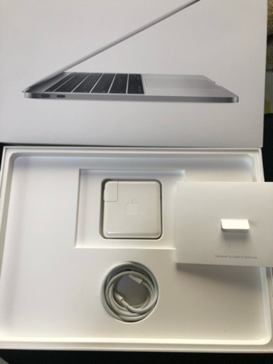 MacBook pro 新品同様 ソフト多数^_^