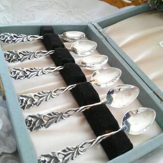 アンティーク 薔薇の純銀スプーン