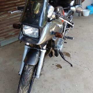 GSX400Sカタナ　レストアベース　部品取り