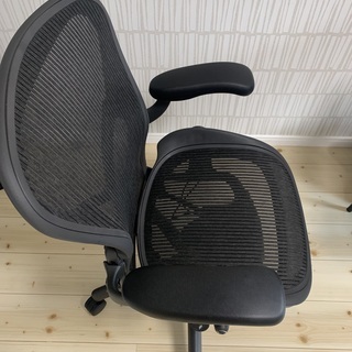 【定価14万6千円】アーロンチェア