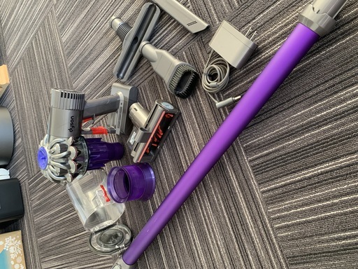 ダイソン(dyson) DC61 ハンディークリーナー 掃除機＋ロングパイプ付き　おまけで布団乾燥機お付けします