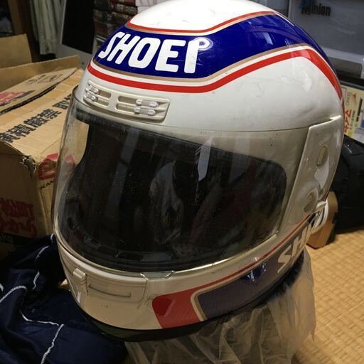 ショウエイ SHOEI GRV GARDNER Lサイズ 傷有り 内側スポンジ剥がれ有り 袋、解説書等有り ショウエイ SHOEI GRV GARDNER Lサイズ 傷有り 内側スポンジ剥がれ有り