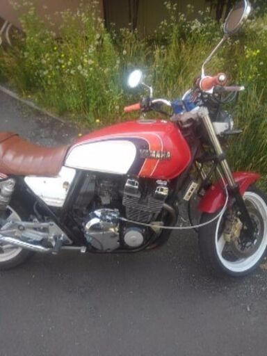 ヤマハ XJR400