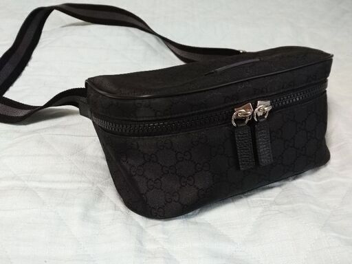 ★GUCCI グッチ★ 斜め掛け ショルダーバッグ
