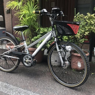 子供用自転車/24インチ/アルミフレーム/5段変速/オートライト（前後・ハンドル）スピードメーター、コンパス、ギア表示