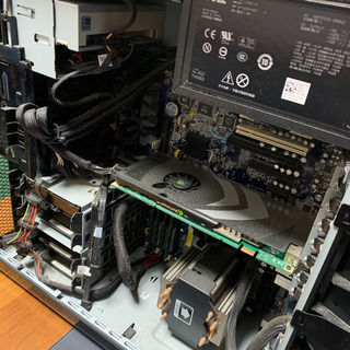 DELL XPS 630i  HDD700GB？メモリ4GB