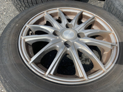 タイヤホイールセットコルトにて使用スタッドレス
