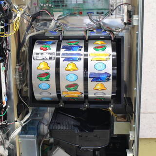 R176)スロット実機 パチスロ エヴァンゲリオン・魂を繋ぐものF 不要機つき ビスティ※直接引取 東名川崎IC近く！近隣配送対応※ R176)スロット実機 パチスロ エヴァンゲリオン・魂を繋ぐものF コイン