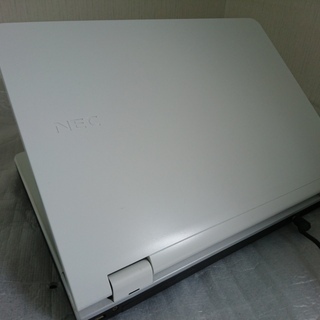 取引中】 ☆SSD搭載で快適☆ NEC Lavie 15インチ ホワイト Windows10