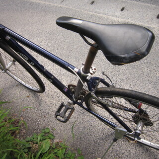 61.クロスバイク　ＧＩＡＮＴ　CROSS　3400　3×8速　Ｆサス