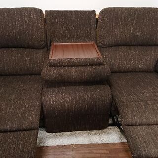 【引っ越し間近のためお値下げしました、8月中値引きあり】電動リクライニングソファー