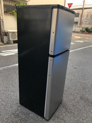 当日配送‼️配送無料2018年式 冷蔵庫 情熱価格PLUS 136L ステンレス冷蔵庫‼️