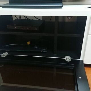 テレビボード