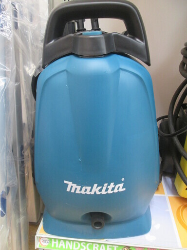 マキタ　電動高圧洗浄機　MHWO700