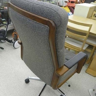 ▻値下げしました！ カリモク ワークチェア 1人掛けチェア 布張り 