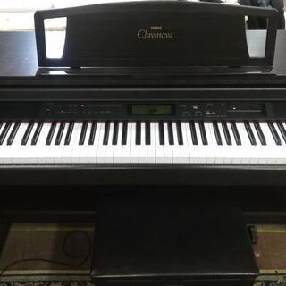 ヤマハ 電子ピアノ Clavinova クラビノーバ CLP-711 高さ調整椅子付き 鍵盤数88 (札幌リサイクルセンタ) 月寒中央の鍵盤