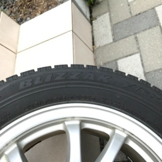 【早い者勝ち♪】2016年製 ブリザックVRX 8〜9部山 205/60/R16 4本セット 最終価格