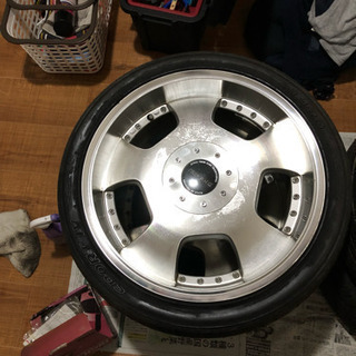 preciousプレシャス 235/40ZR18 95Y