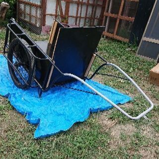 昭和レトロのリヤカーです