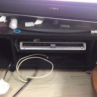 ★ 値下げしました‼️ BRAVIA FULL HD 40V型液晶テレビ、テレビ台、Panasonic製 DIGITAL Hi-Vision CATV HDD RECORDING機器の3点セットです！ ☆ 値下げしました‼️ BRAVIA FULL HD 40V型液晶テレビ、テレビ台
