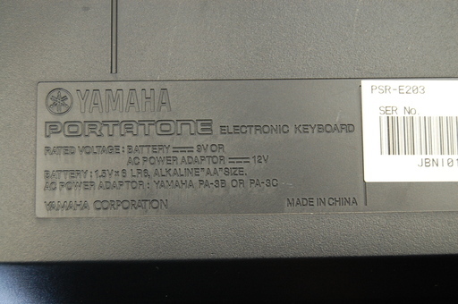 YAMAHA/ヤマハ 電子キーボード PORTATONE PRS-E203 ポータトーン