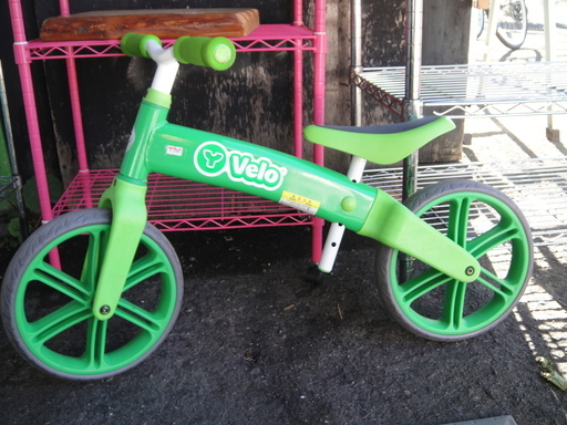 velo balance bike green