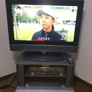 日立 液晶テレビ32型  HDDレコーダー内蔵 