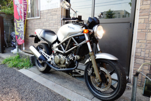 ホンダ VTR250 単車 250cc