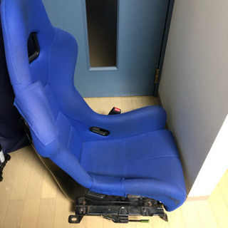 車のパーツ フルバケ 青色 【代理売買】