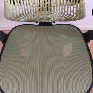 ハーマンミラー ”ミラ“ 中古