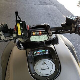 DUCATI　ディアベルチタニユム　希少車