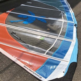 ウインドサーフィン 中古セイル 8.0m2(手渡し限定) ウインドサーフィン 中古セイル 8.0m2(手渡し限定)