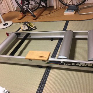 ミノウラ 最上級3本ローラー R800