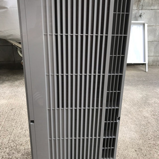 まもなく受付終了【中古品】コロナ *CORONA* ウインドエアコン2018年製 スタンダードシリーズ CW-1618(WS) 4～7畳(50Hz/60Hz) 液晶リモコン付 冷房専用