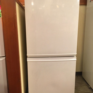 SHARP 冷蔵庫 2ドア 137L 2015年製