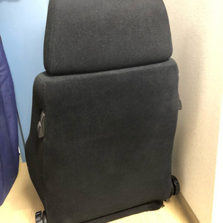 車のパーツ RECARO セミバケシート【代理売買】