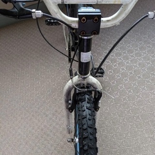 マウンテンバイク・26インチ・新品タイヤ