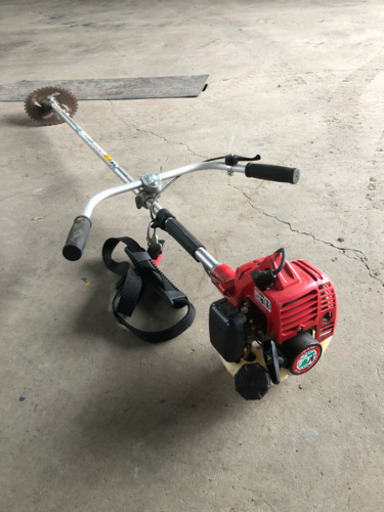 タナカ草刈り機
