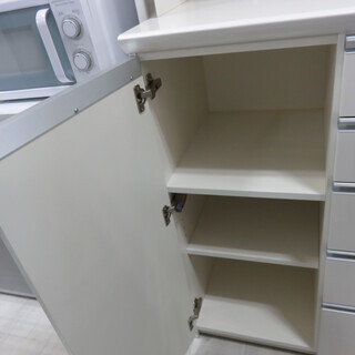 取りに来れる方限定！Pamounaのスライド扉レンジボード！