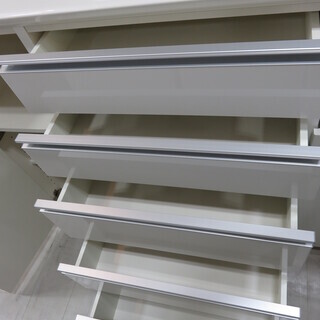 取りに来れる方限定！Pamounaのスライド扉レンジボード！