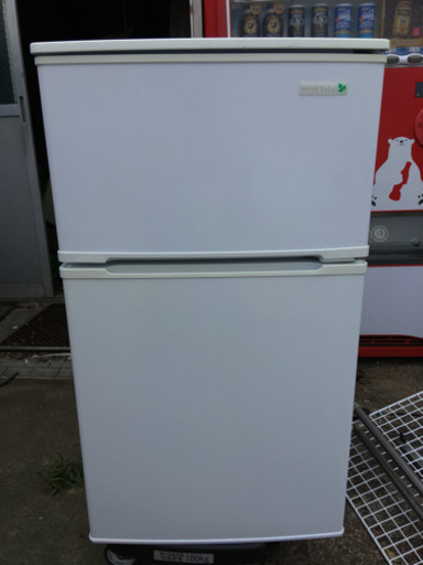 冷蔵庫 2017年製 2ドア YAMADA YRZ-c09B1 90L