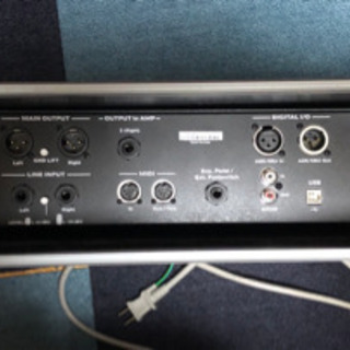 Avid Eleven Rack ＋ハードケースとMIDIコン、ペダルのおまけ付 【公式 