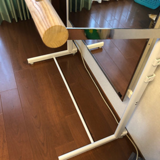 (値下げ) クラッシックバレエ レッスン用バー付きミラー