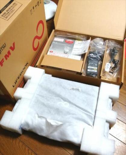 富士通 LIFEBOOK AH530/2B