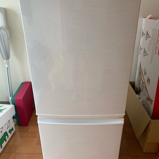 SHARP冷蔵庫★137リットル★ホワイト★2012年製★8/末まで